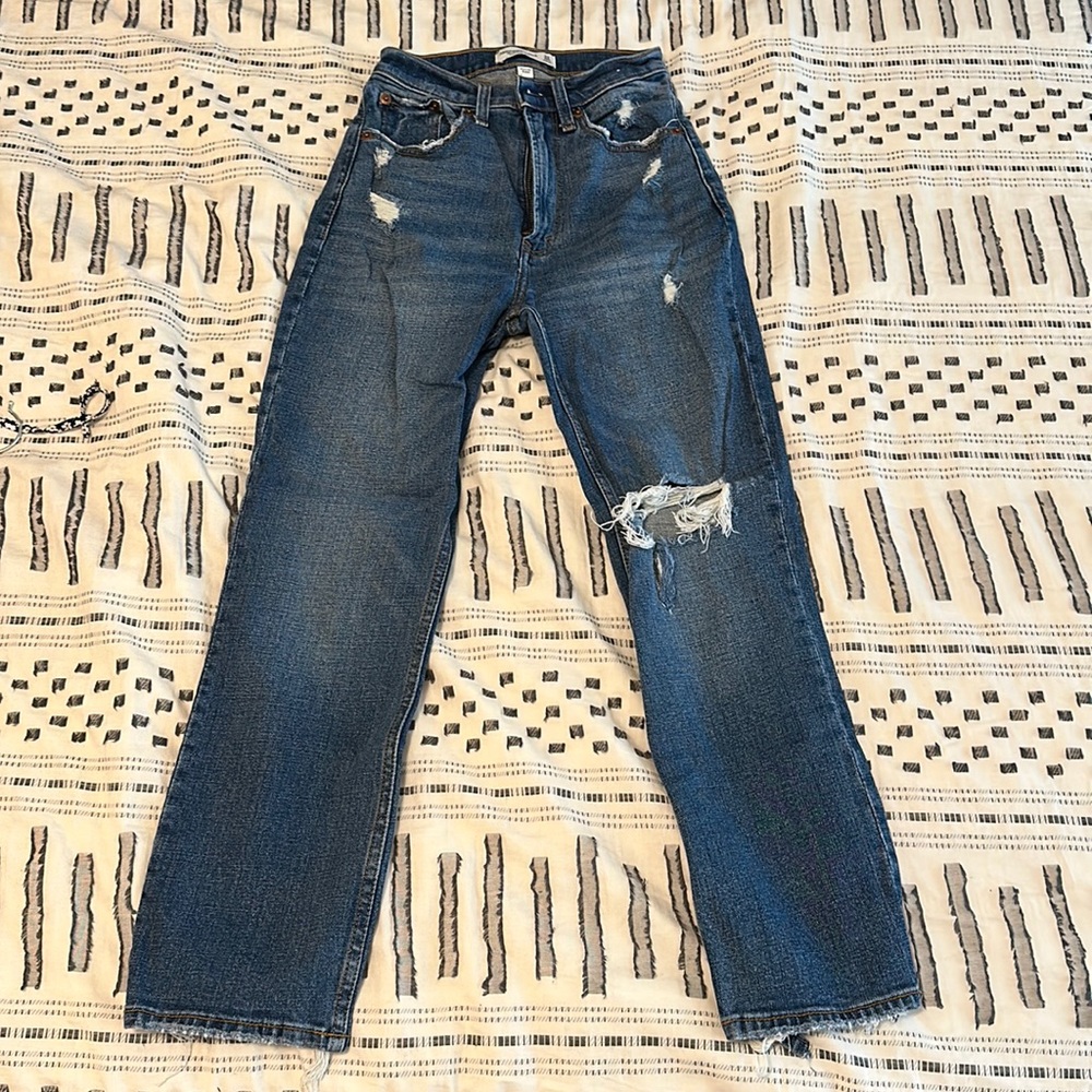 Abercrombie & Fitch,  Curve Love The Ankle Straight Ultra High Rise